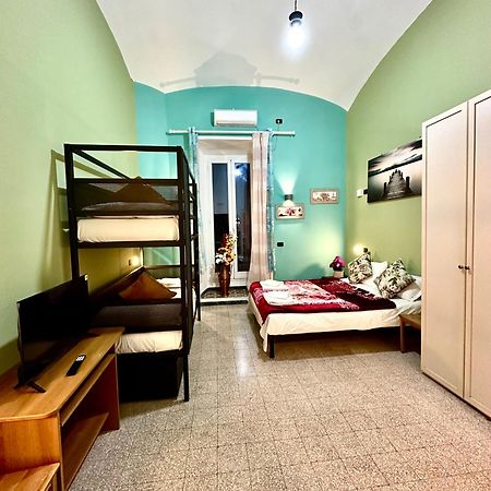 B&B Termini Colosseo Suite Рим Екстер'єр фото
