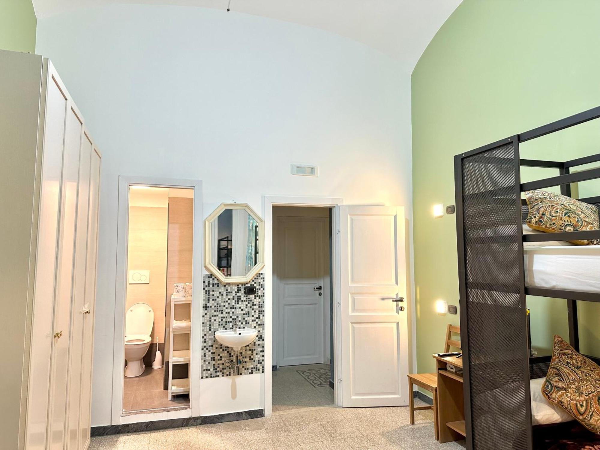 B&B Termini Colosseo Suite Рим Екстер'єр фото